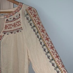 American Eagle Outfitters Tops - American Eagle Embroidered Blouse American Eagle Outfitters Tops - American Eagle Embroidered Blouse